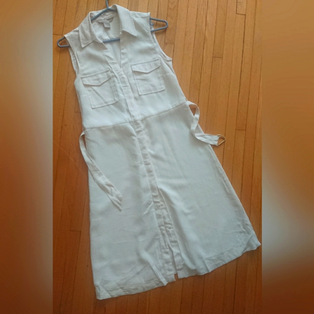H&M sleeveless White Dress with belt, size 34